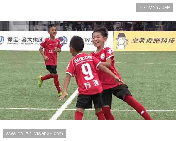 小孩拆球星卡足球时家长应该如何引导和正确处理相关问题