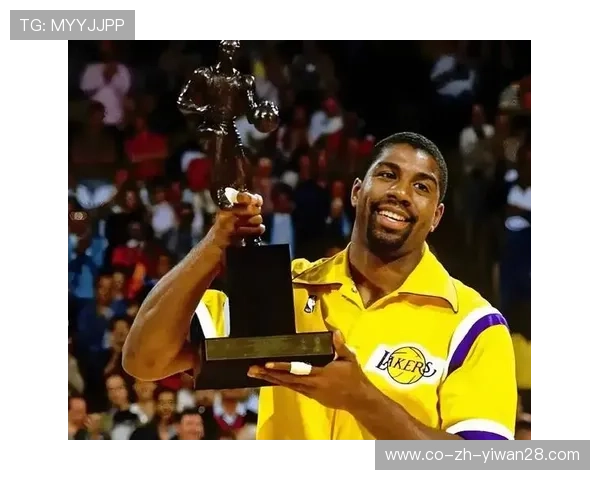 足球场上的魔术师 十号球星引领球队荣耀征程